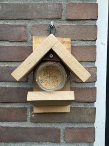 Voederhuisje voor vogel pindakaas